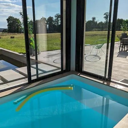 Short Cravate - Maison Contemporaine Proche Rennes - Piscine Interieure 29 Degres *