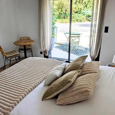 Short Cravate - Maison Contemporaine Proche Rennes - Piscine Interieure 29 Degres * Laille