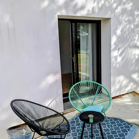 Short Cravate - Maison Contemporaine Proche Rennes - Piscine Interieure 29 Degres